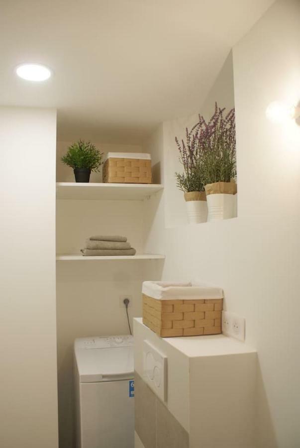 Studio Vieil Antibes Marche Provencal Bagian luar foto