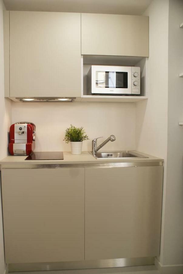 Studio Vieil Antibes Marche Provencal Bagian luar foto